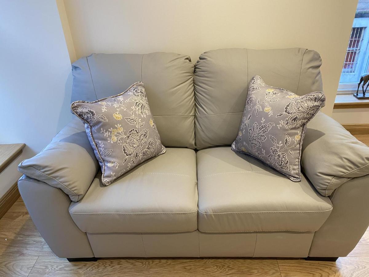 Waverley Inn Holiday Apartments Инвернес Екстериор снимка