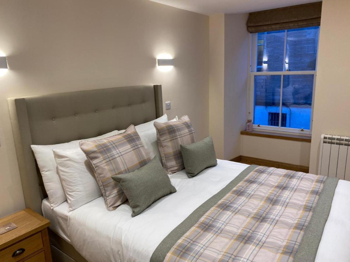 Waverley Inn Holiday Apartments Инвернес Екстериор снимка