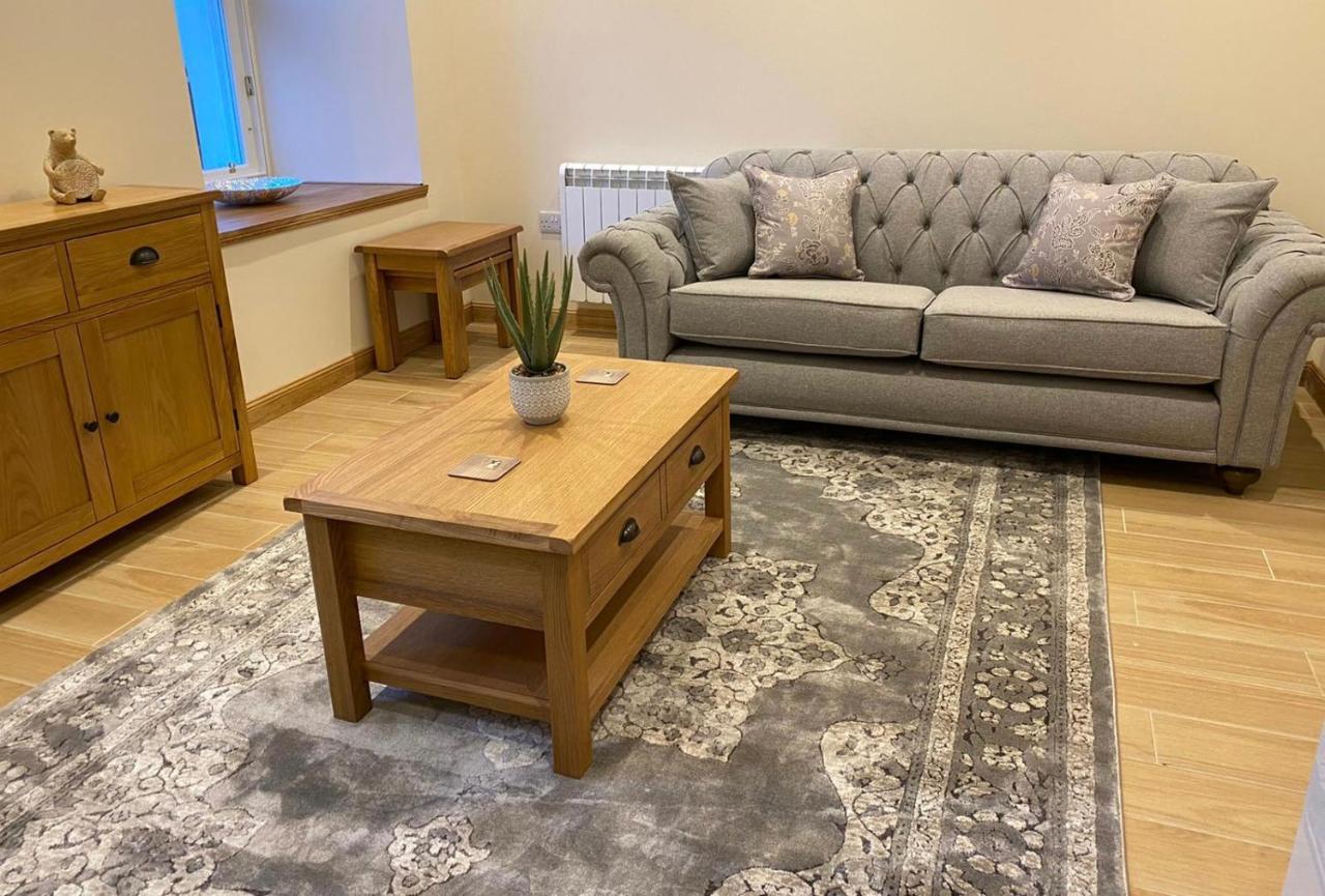 Waverley Inn Holiday Apartments Инвернес Екстериор снимка