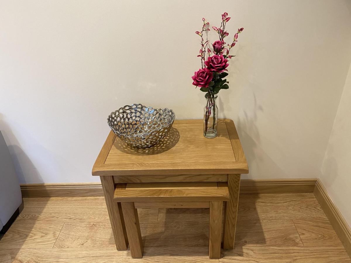 Waverley Inn Holiday Apartments Инвернес Екстериор снимка