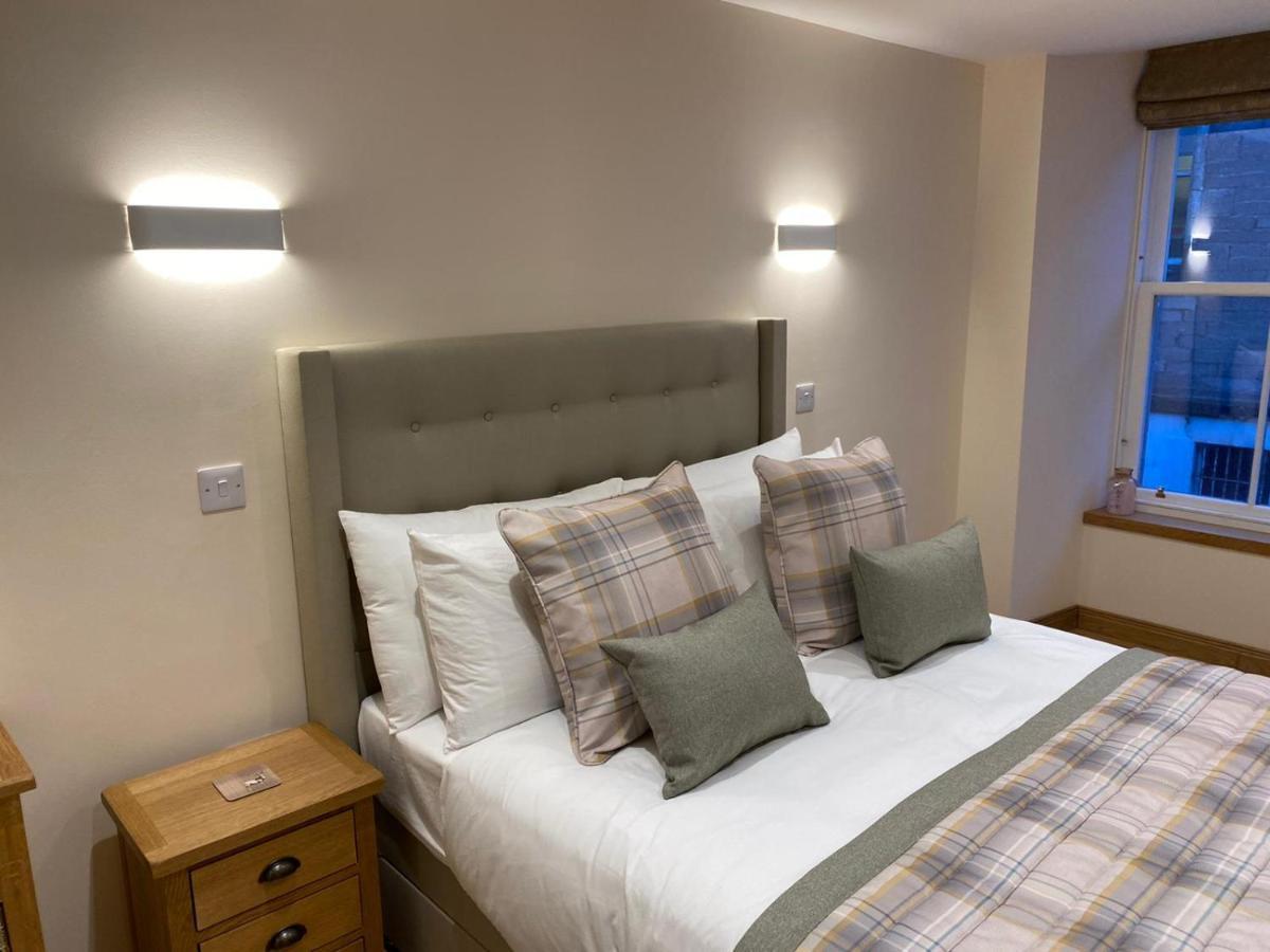 Waverley Inn Holiday Apartments Инвернес Екстериор снимка