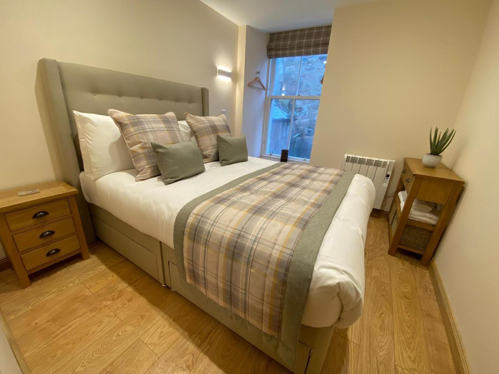 Waverley Inn Holiday Apartments Инвернес Стая снимка
