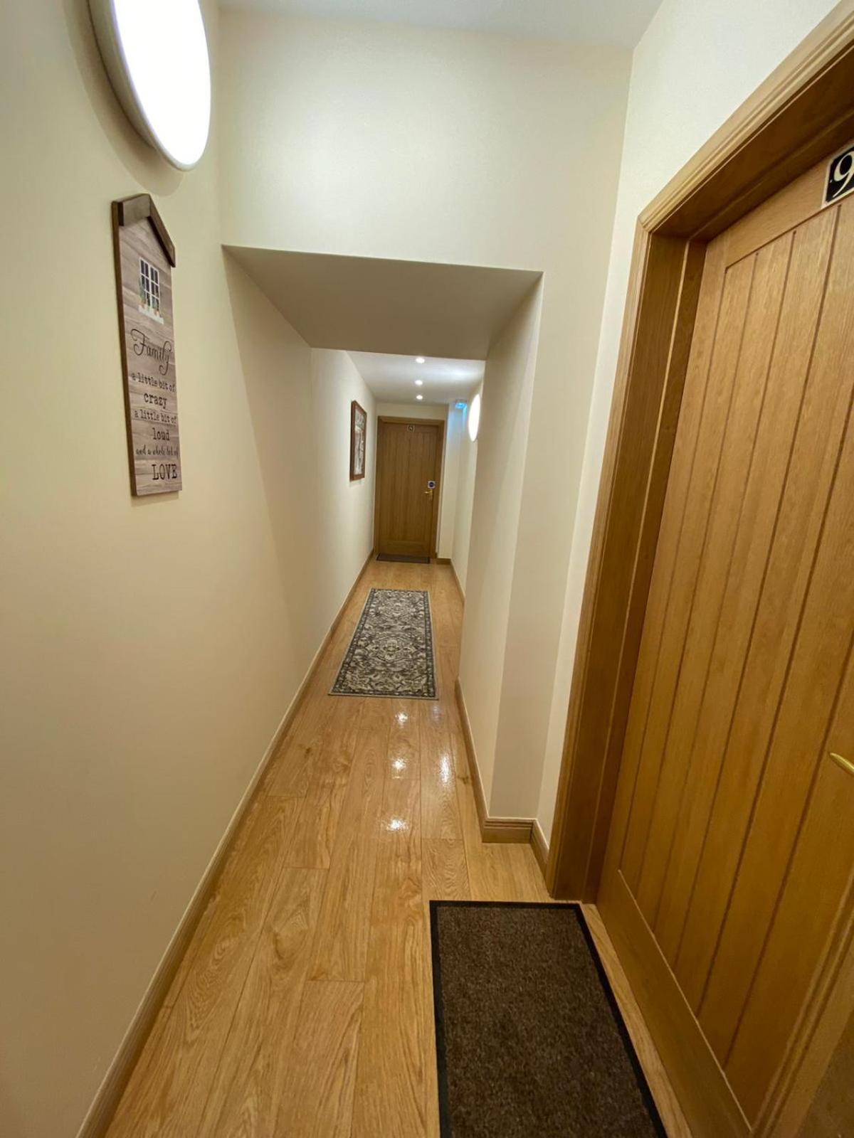 Waverley Inn Holiday Apartments Инвернес Стая снимка
