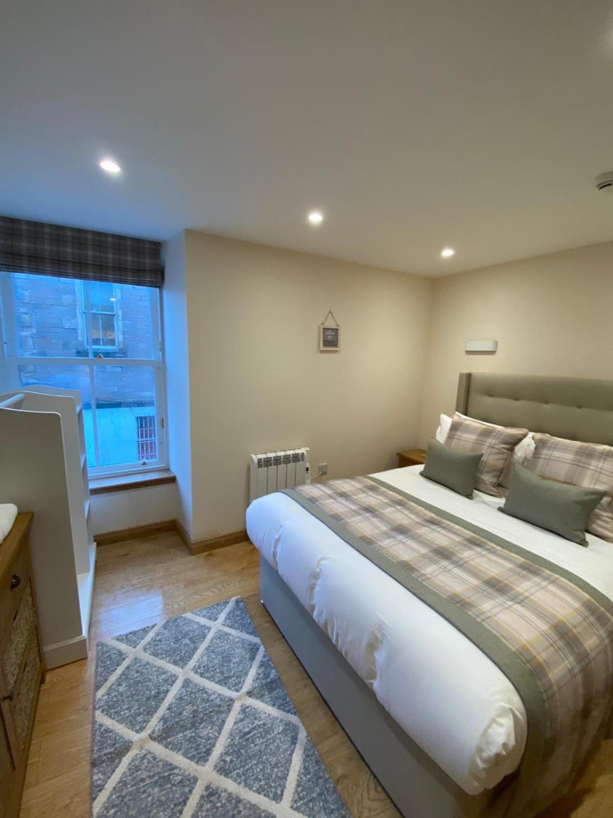 Waverley Inn Holiday Apartments Инвернес Стая снимка